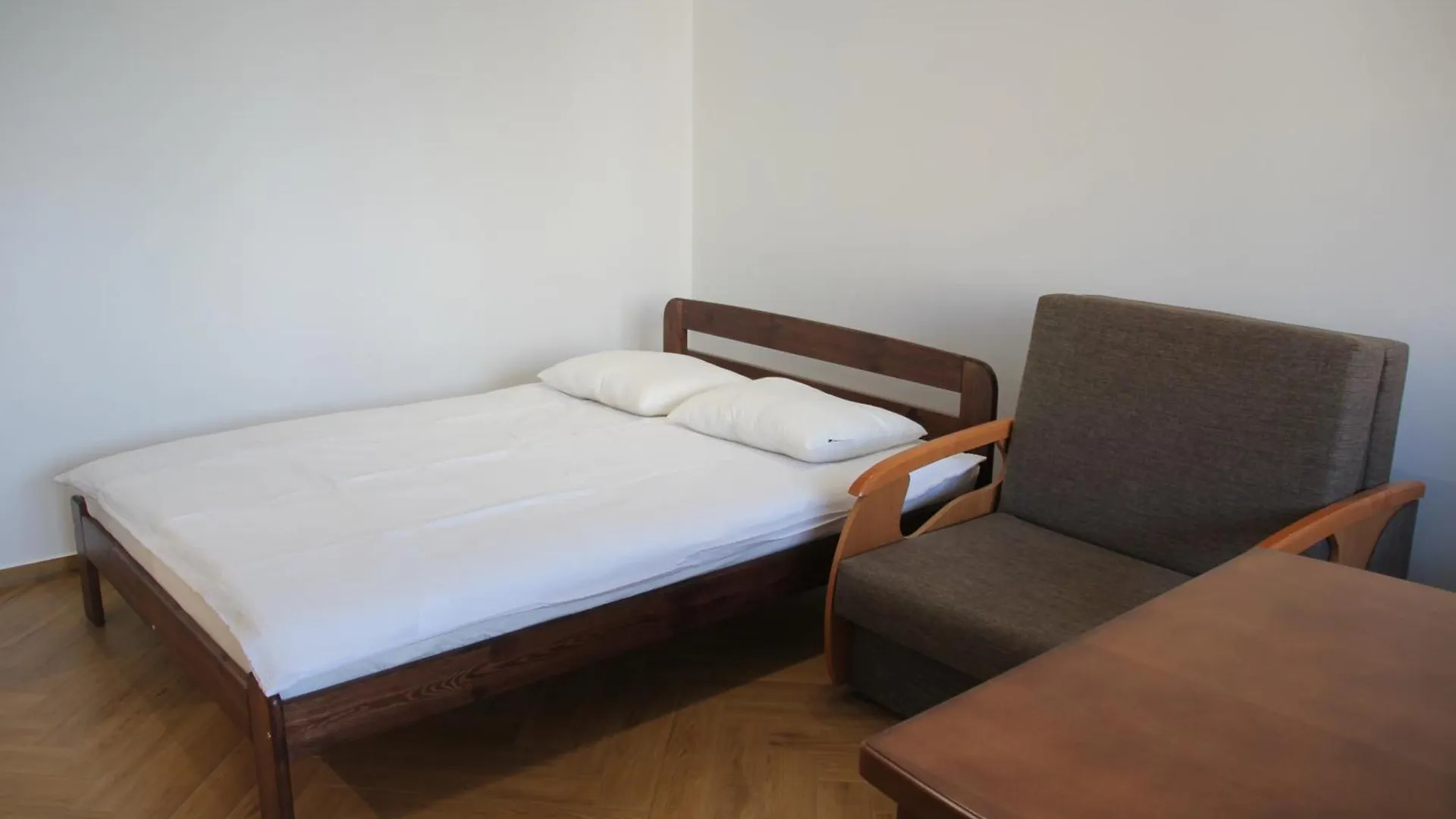 Apartment Jerzmanowskiego Kraków 0*,